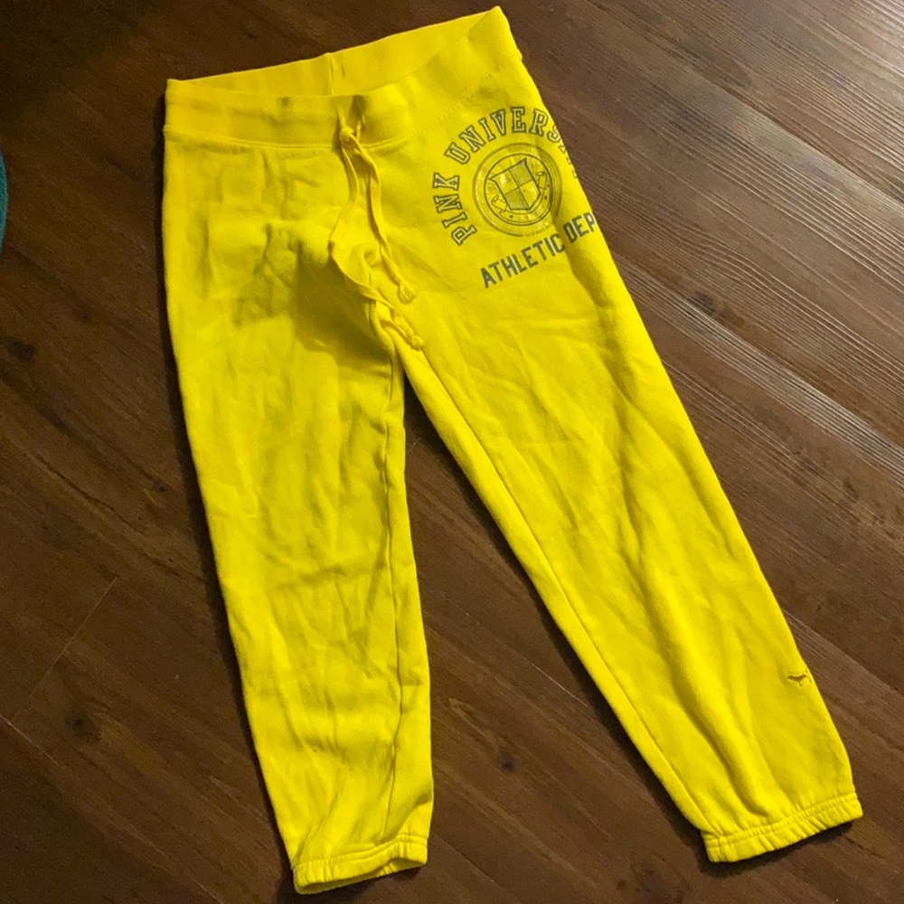 PINK Victoria’s Secret sweatpants